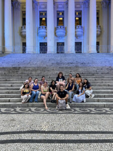 Group of international students during an educational visit in Rio de Janeiro, Brazil.
